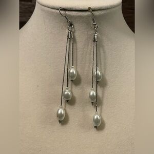 Elegant Silver Pearl Drop Earrings